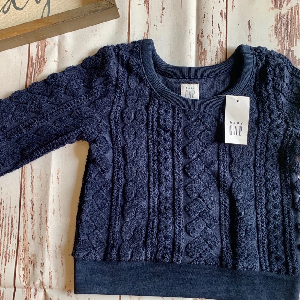 Gap Navy blue sweater - Picture 2 of 6